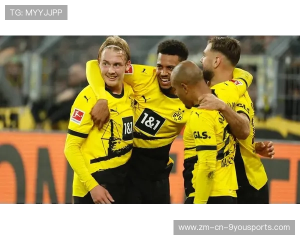 多特蒙德锋线强硬冲击让对方后防险情不断：攻防一体的冲击力场